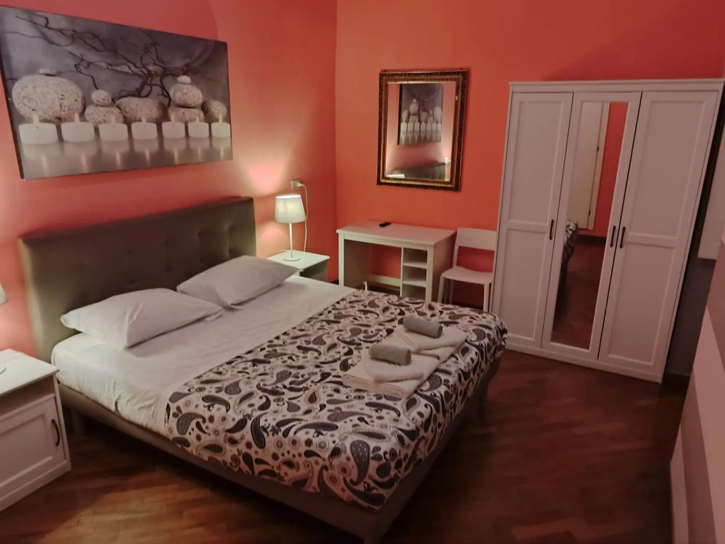 Chambre double avec salle de bains privative